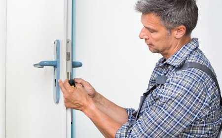 Why Should You Hire a Professional Baltimore Locksmith for Home Security?