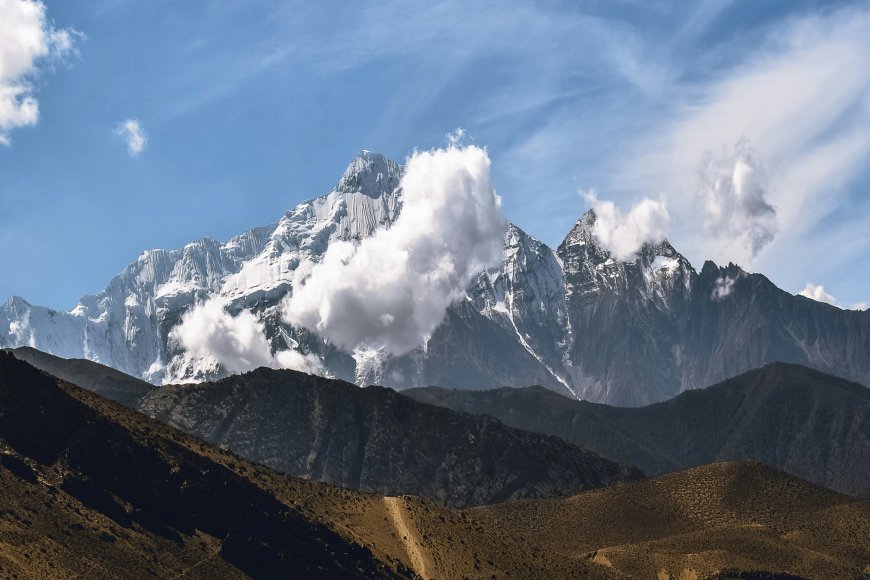 The Magic of the Everest View Trek: A Journey to Touch the Sky