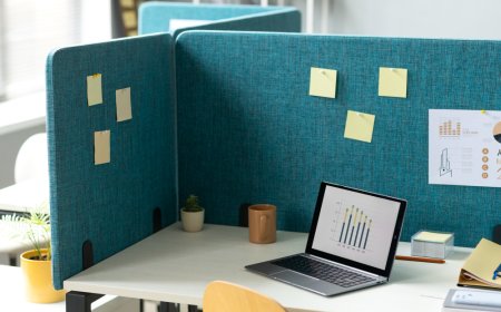 Modern Office Workstations Designed for Productivity and Comfort