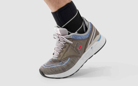 Best Waterproof Walking Shoes for Women (2025): Stay Dry, Walk Happy