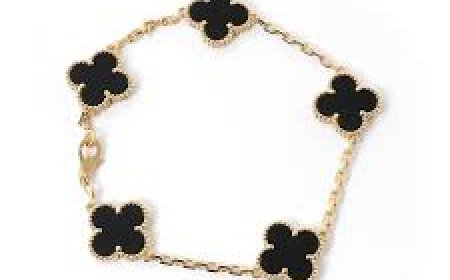 Van Cleef in Dubai: A Luxurious Journey Through Timeless Elegance