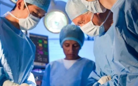 Crowning Confidence: Exploring Female Hair Loss Treatment in Lahore