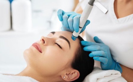 💎 Platinum HydraFacial – Is It Worth the Price? Let’s Talk Results! 💎