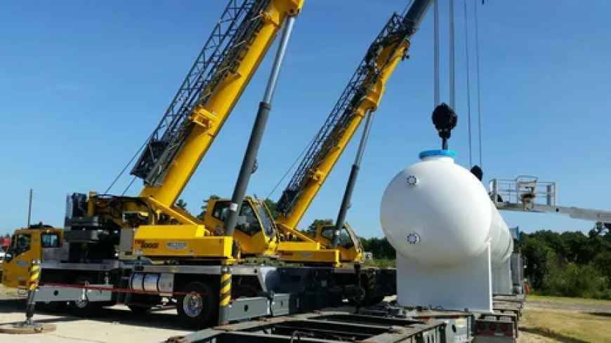 Elevating Industry Standards: How Rigging Services Keep Operations Moving